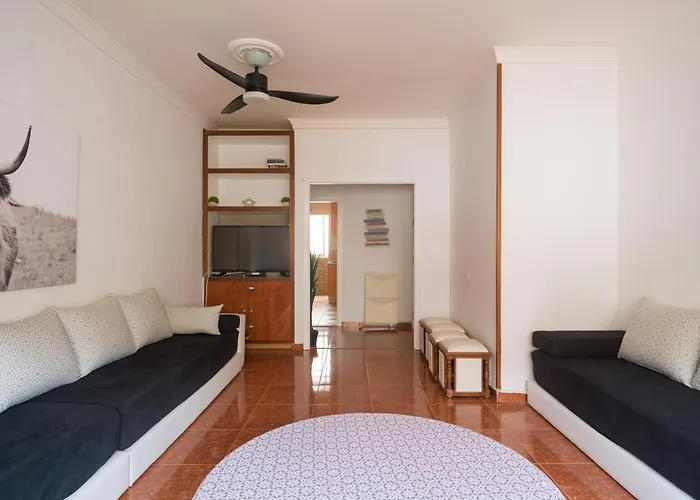 Апартаменти Live Palmas Wind Rose Лас-Пальмас-де-Гран-Канарія